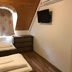 Zoeldteto Panzio Panzió 4*