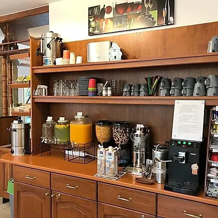 Zoeldteto Panzio B&B 블로톤퓌레드