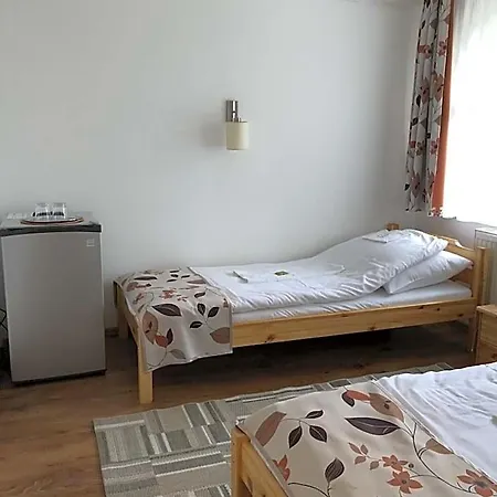 Bed & Breakfast Zoeldteto Panzio Balatonfüred