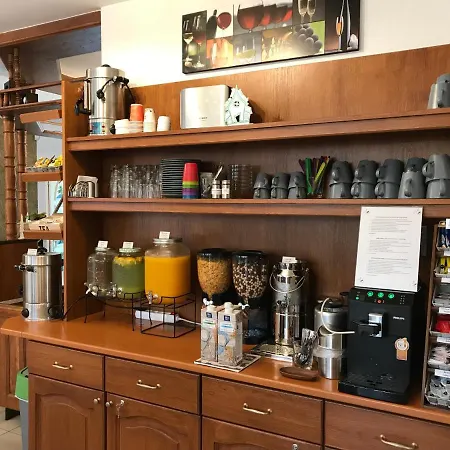 Zoeldteto Panzio فندق مبيت وإفطار 4*