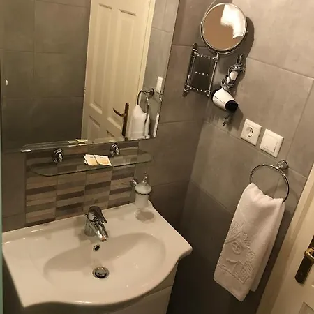 Zoeldteto Panzio B&B 블로톤퓌레드