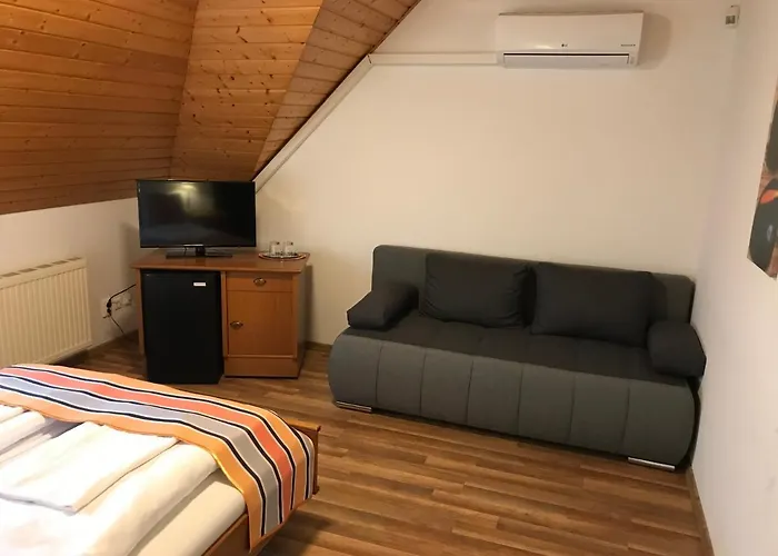 Panzió Zoeldteto Panzio Balatonfüred